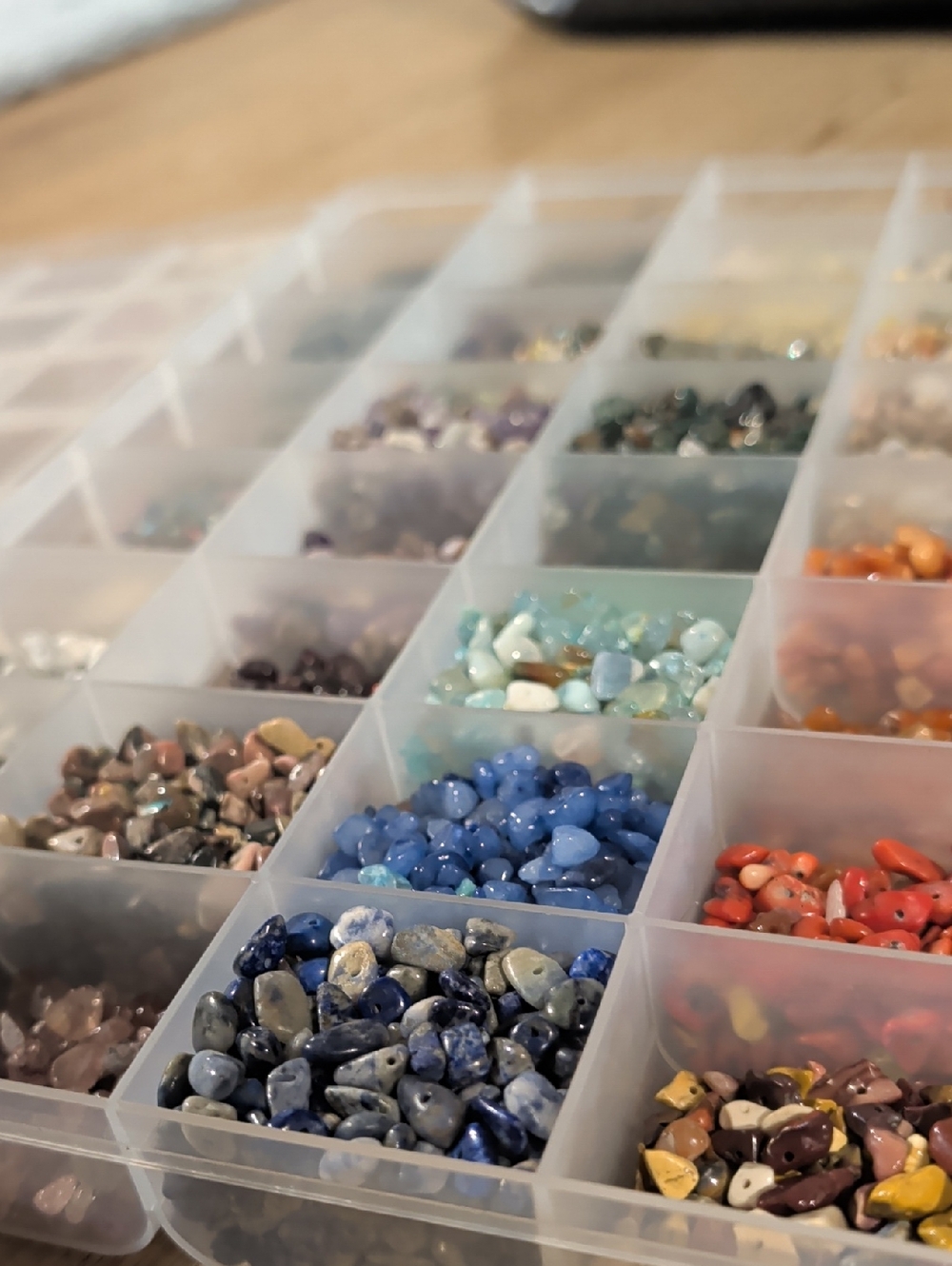 Semi-precious Stone Chip Beads: Amethyst Fluorite Unikite Labradite & Much More! - Picture 10 of 16
